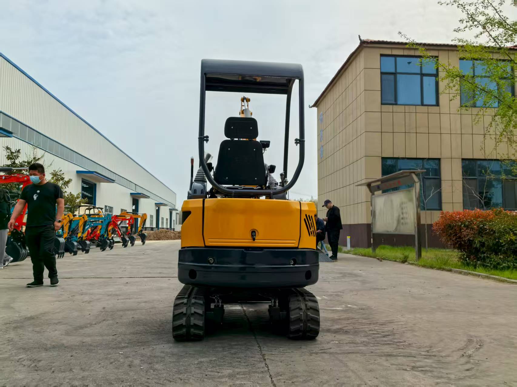 2T Tailless Small Excavator EP - Urban Farming In China 评论和价格